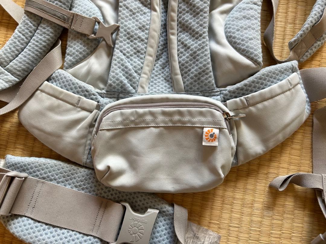 エルゴベビー 抱っこ紐 水色とグレー Ergobaby Omni 360Mesh