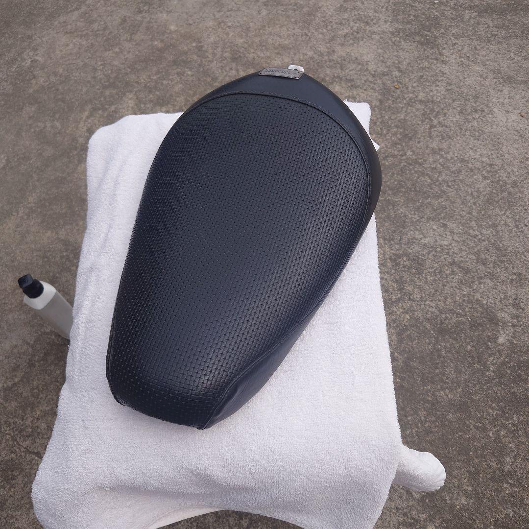 ハーレースポーツスター〜03用シート ブラック メッシュ