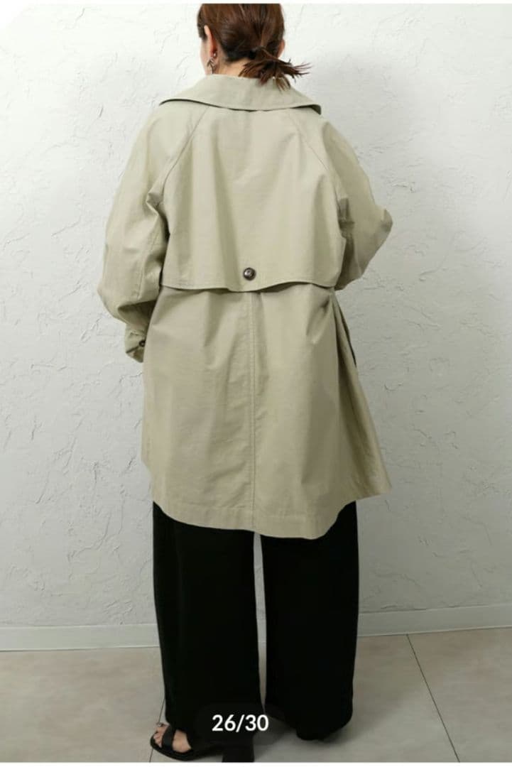 ★CLOCHE ★クロシェ　ミドル丈トレンチコート