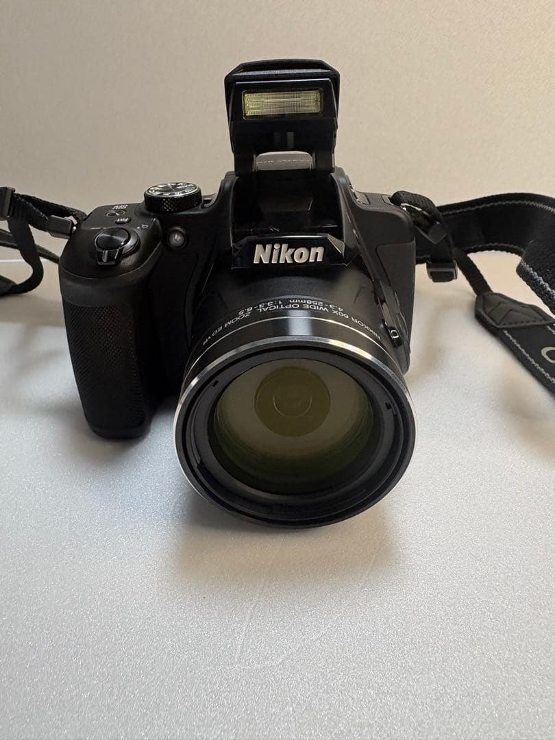 Nikon COOLPIX B700 デジタルカメラ　光学60倍ズーム
