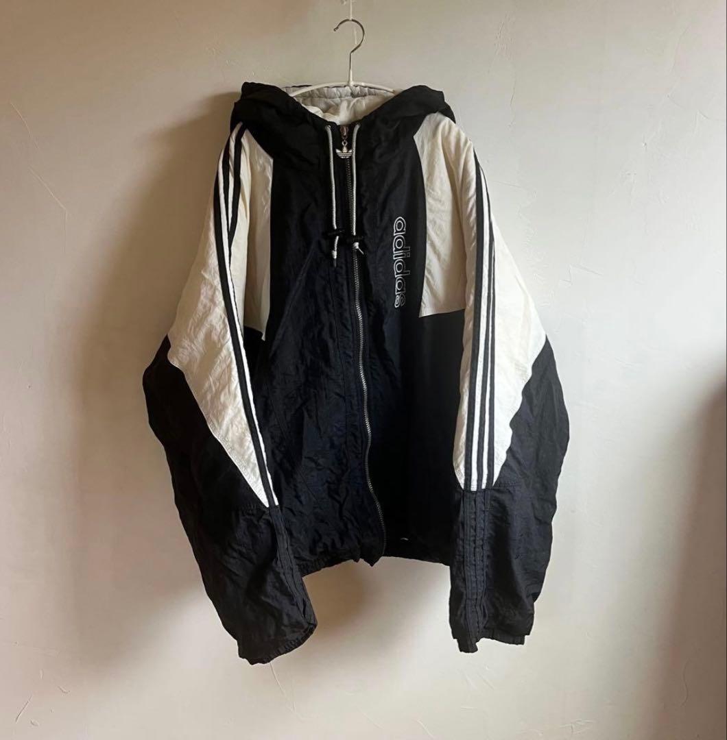 希少　美品　adidas 古着 80s 刺繍ロゴ 中綿アウター ブラック