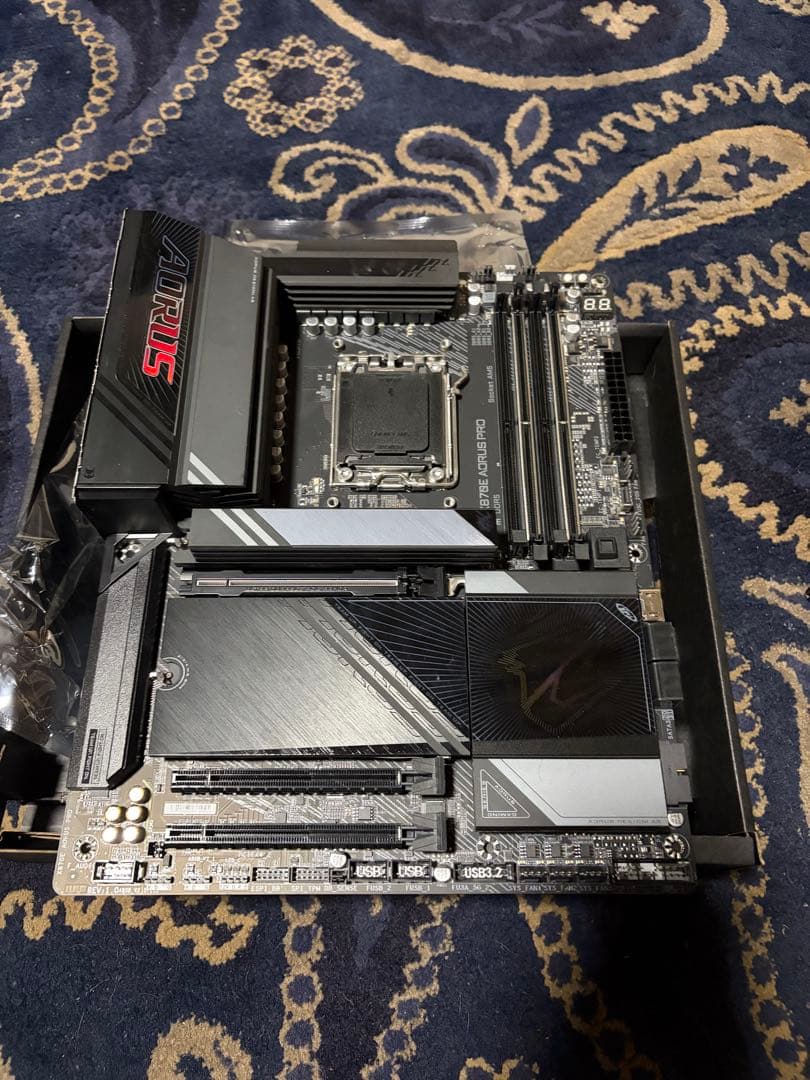 GIGABYTE X870E AORUS PROマザーボード