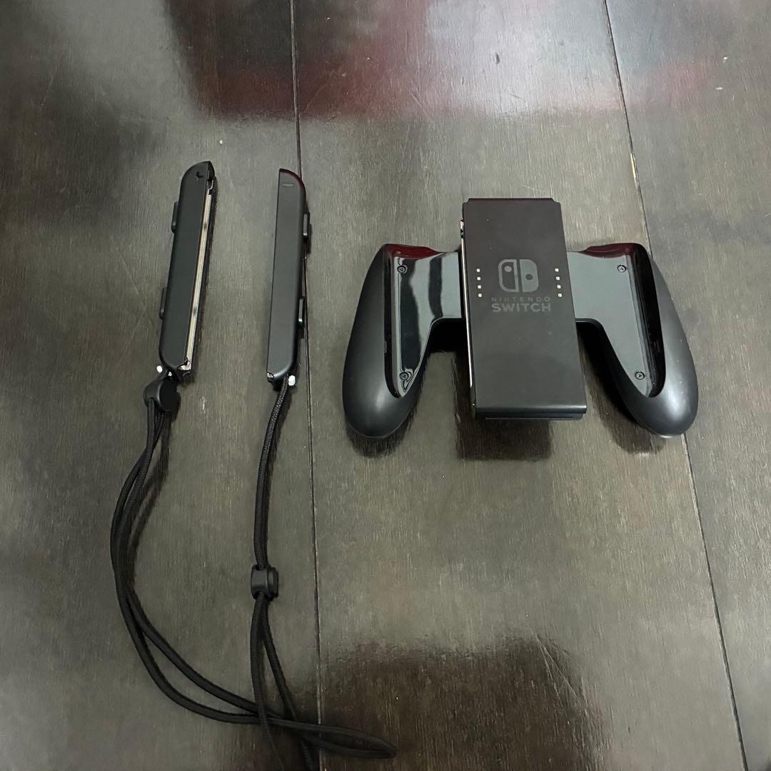【完品・美品】Nintendo Switch 本体 グレー　ケース・保護フィルム