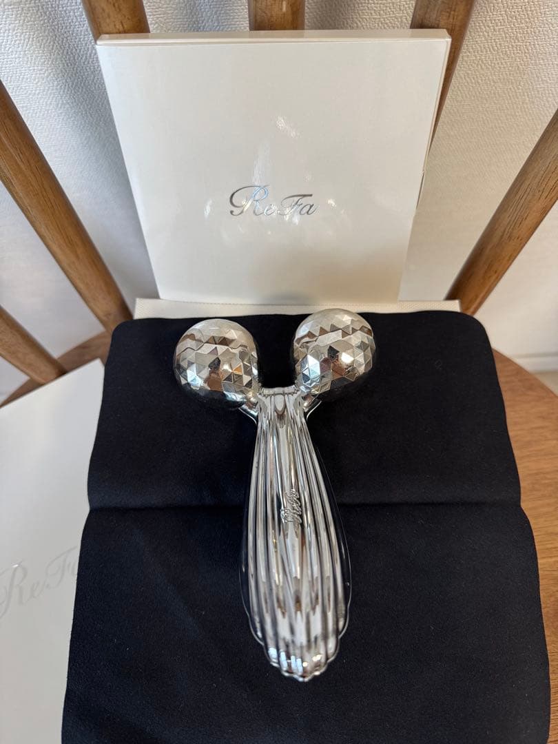 【定価26,000円】ReFa CARAT 美顔ローラー 箱付き 正規品