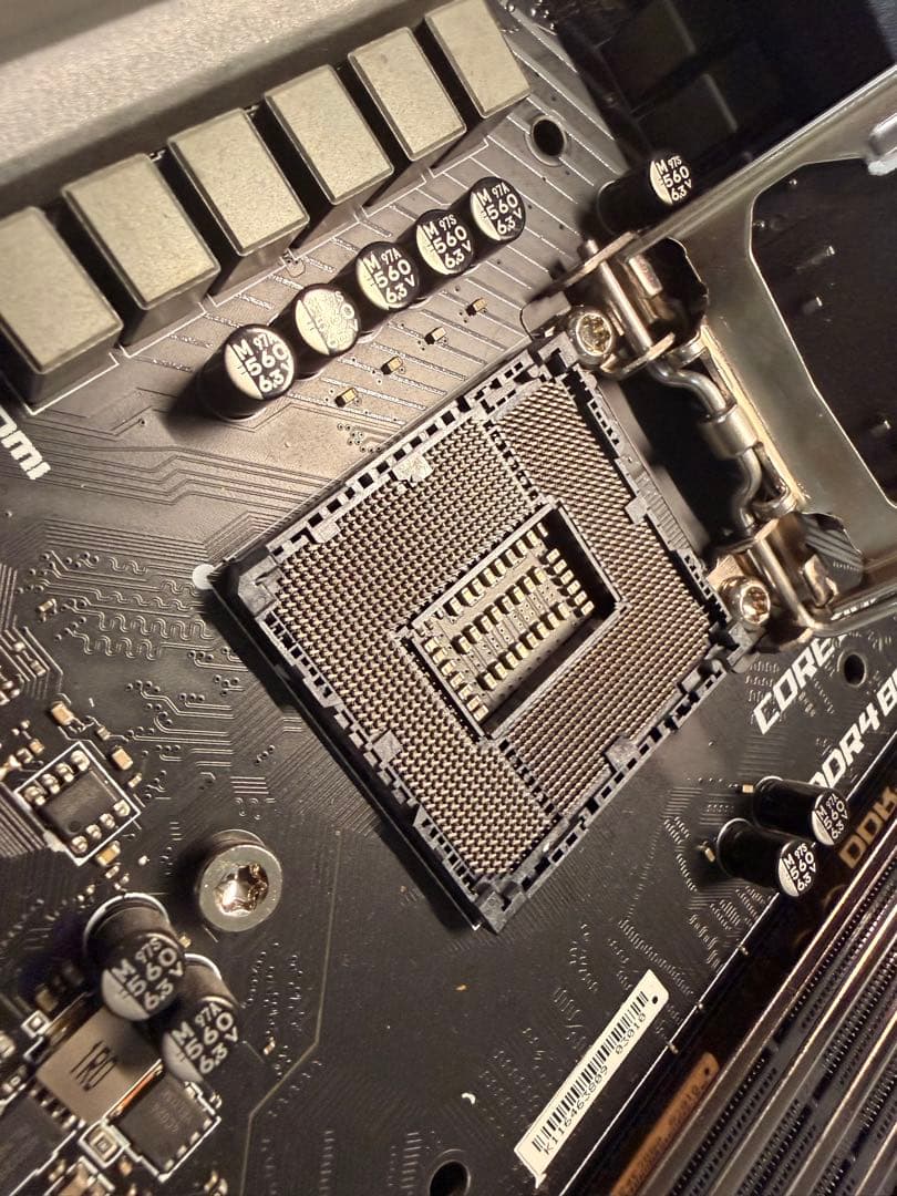 MSI Z390 GAMING PRO CARBON マザーボード動作確認済