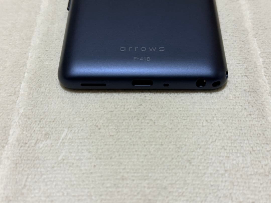 Arrows Be4 Plus 64GB docomo版 SIMフリー