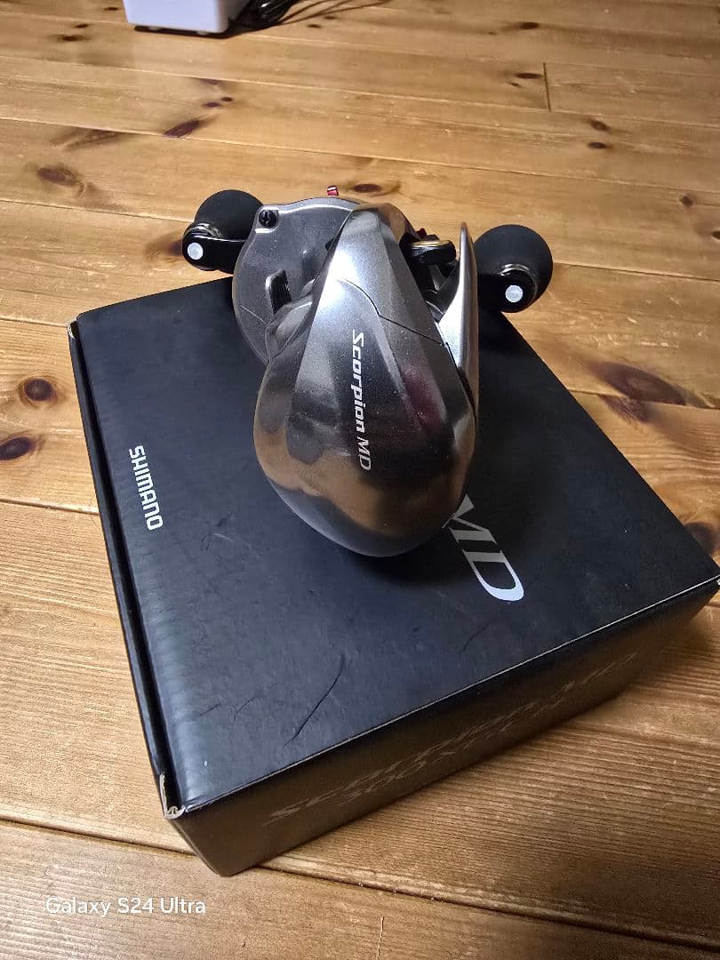 Shimano Scorpion MD 300XGLH ベイトリール