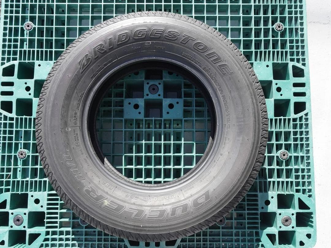 近*志様 極上　新車外し BS デューラー H/L 852 195/80R15