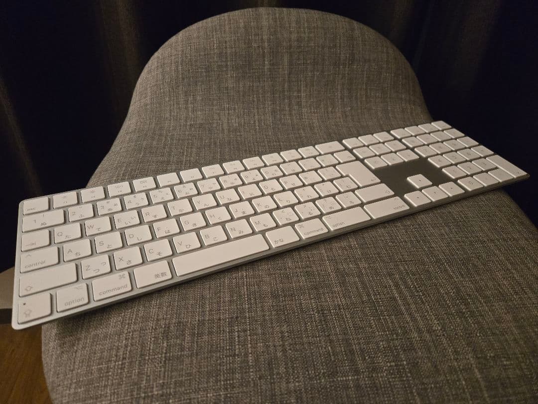 21.5インチ iMac Retina 4Kディスプレイモデル(2019)
