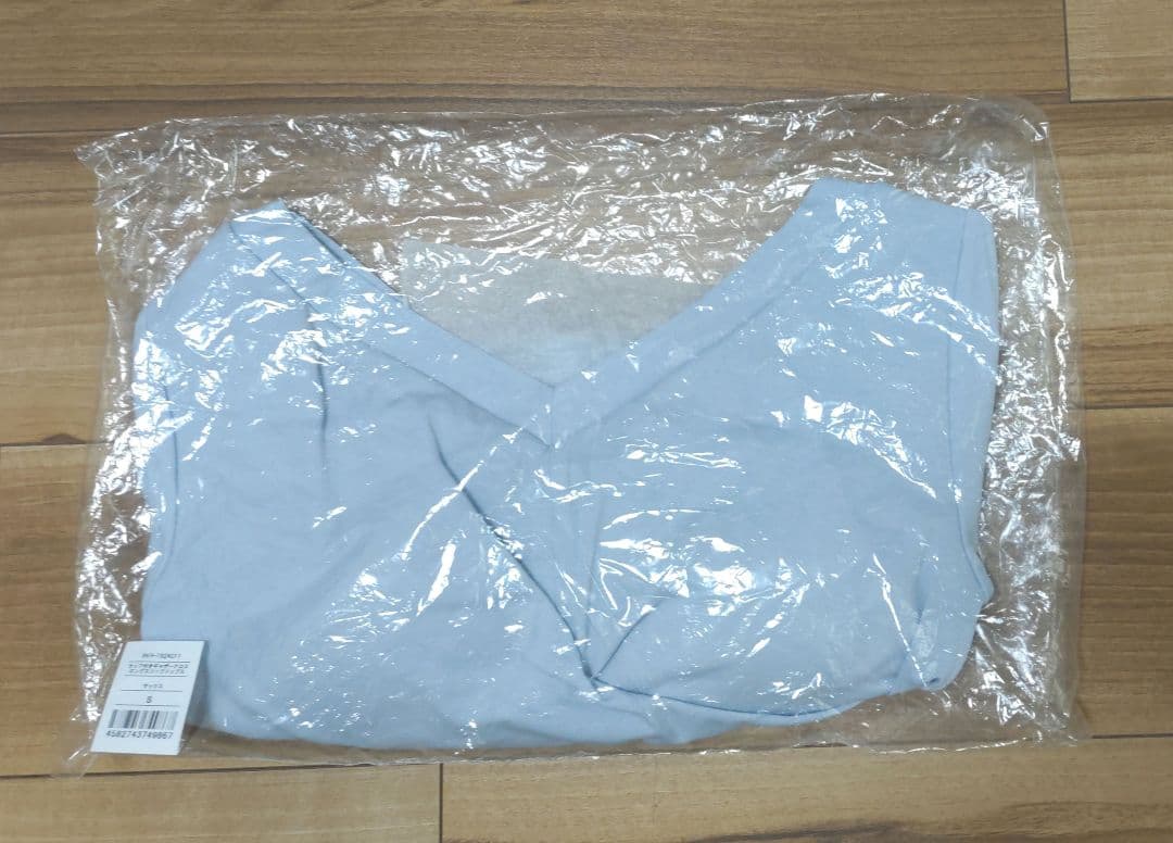 【新品未使用】SUKALA カップ付きギャザークロスロングスリーブ　サックス　S