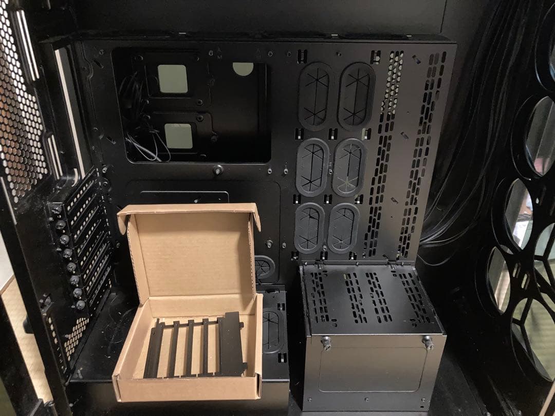 コルセア　1000D スーパーフルタワーPCケース