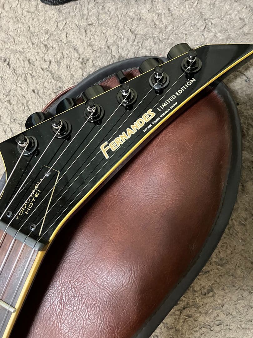 FERNANDES TEJ-95HT 布袋寅泰モデル　現状品