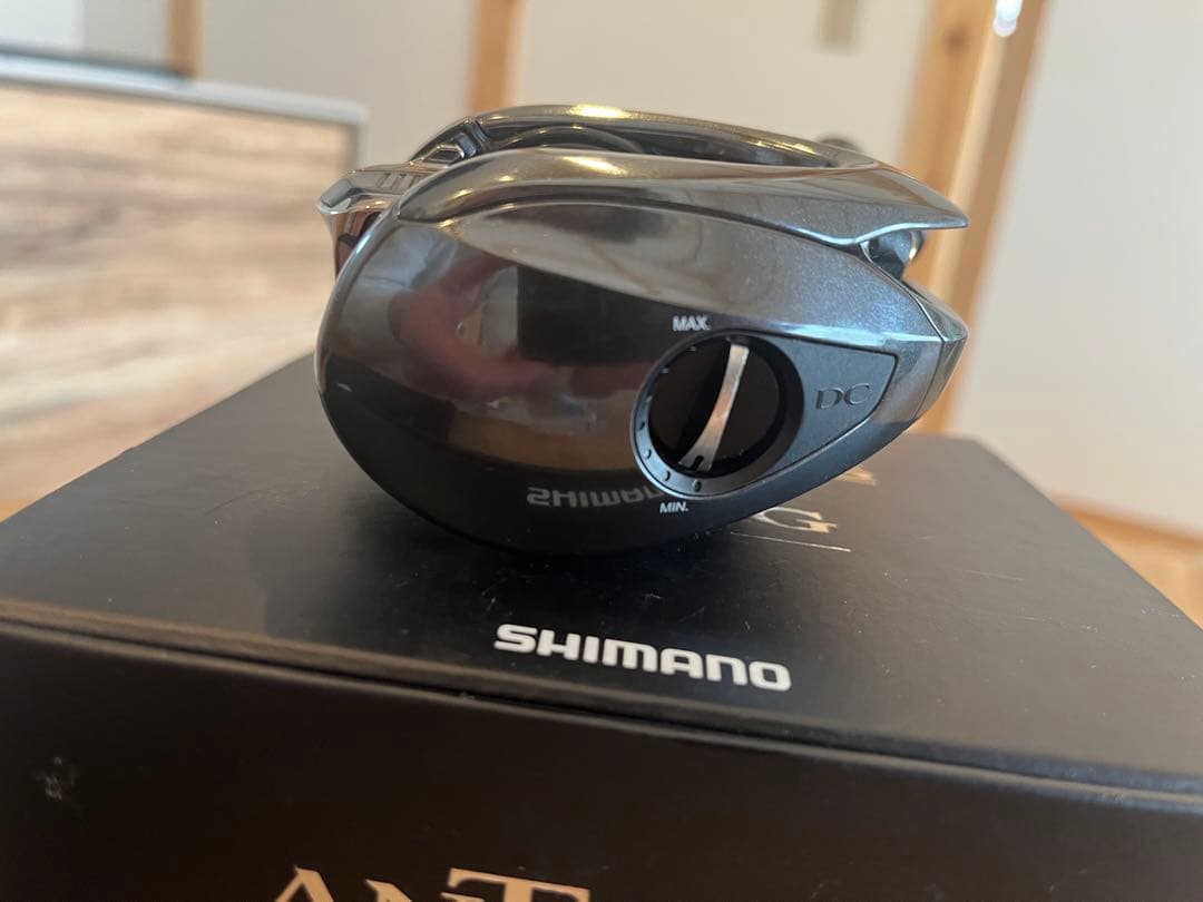 SHIMANO 18ANTARES DC MDXG ベイトリール