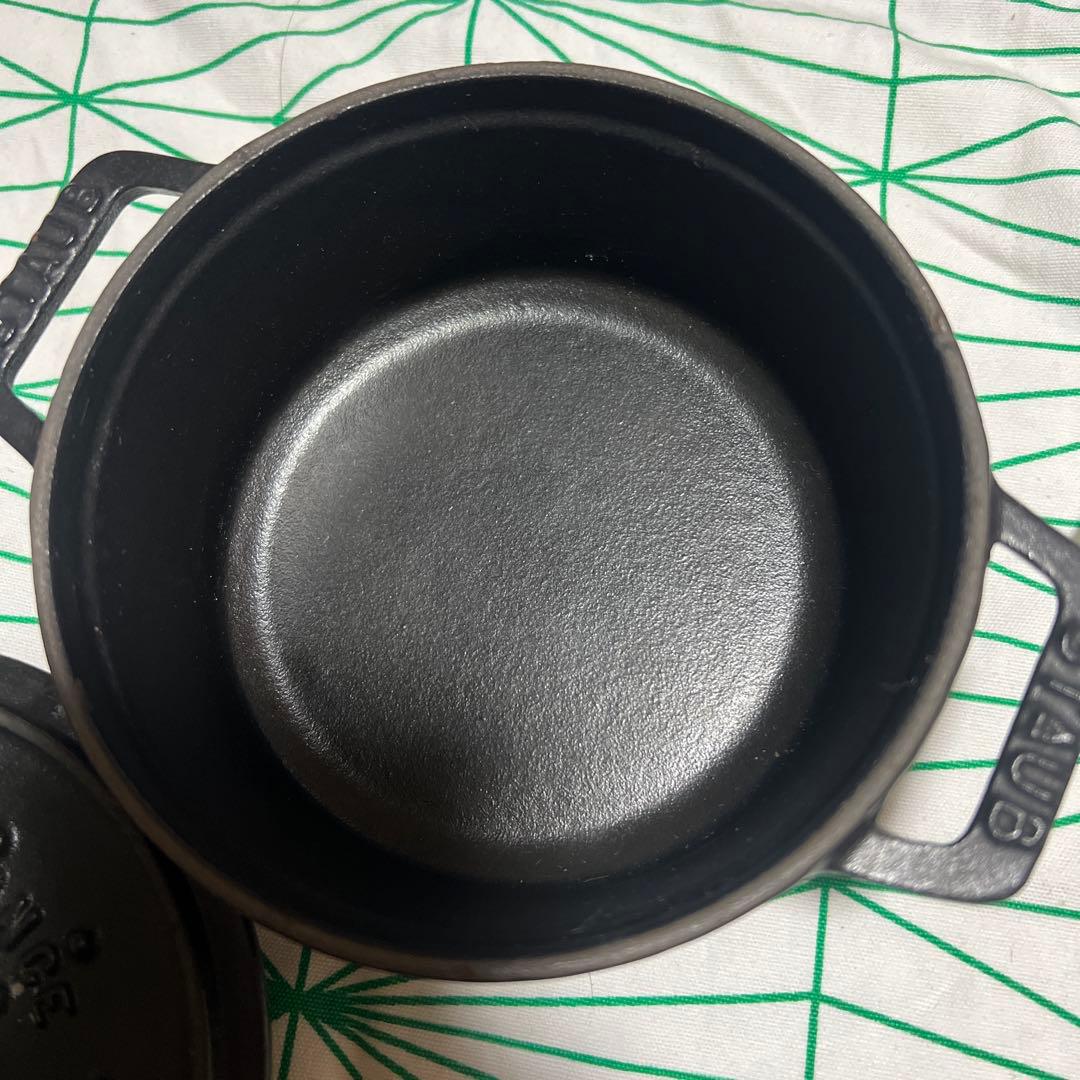 STAUB 両手鍋 フランス製 ストウブ 12cm ココットラウンド