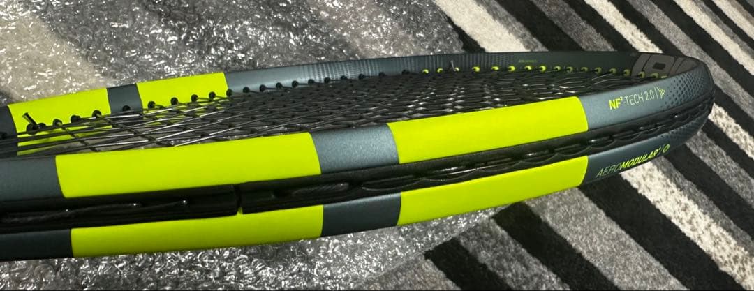 【極美品】Babolat Pure Aero ピュアアエロ 100 G3