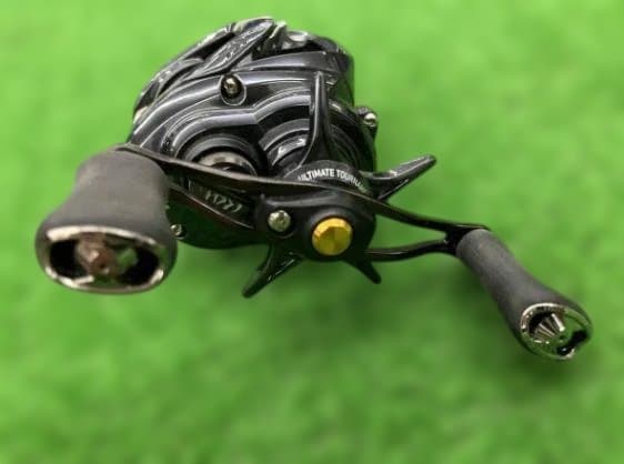 DAIWA 20 TATULA SV TW 103H 右ハンドル e79
