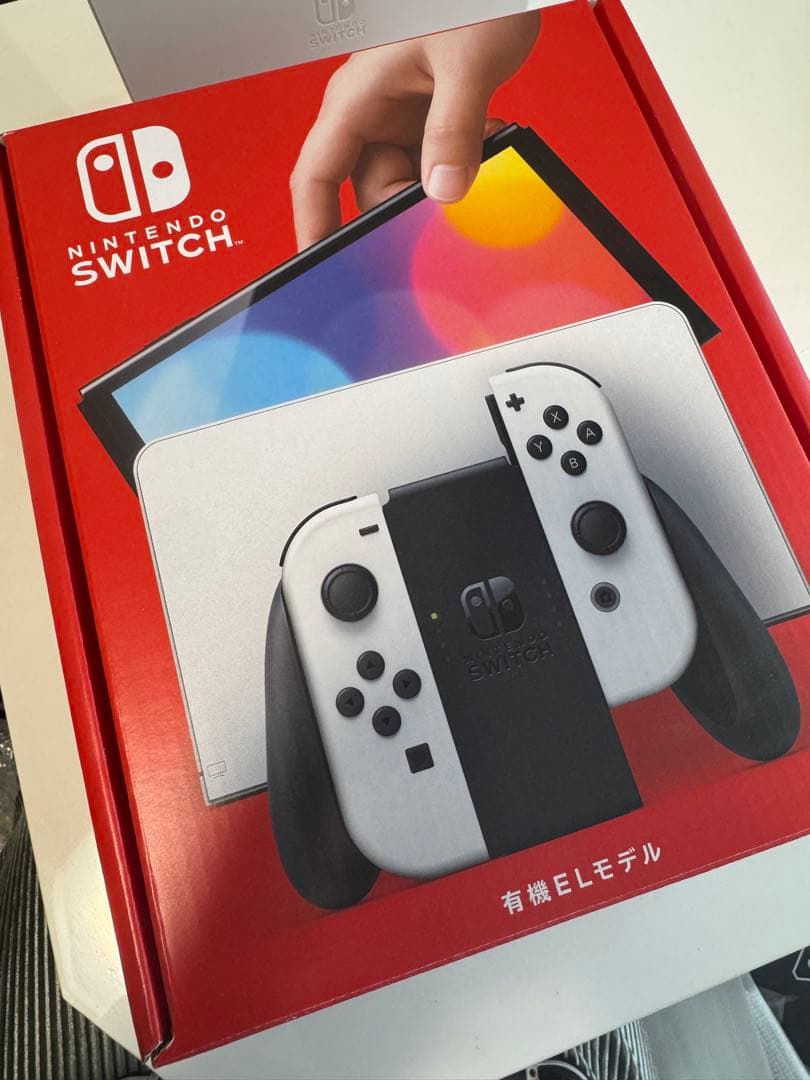 y Switch 本体 有機EL モデル ホワイト