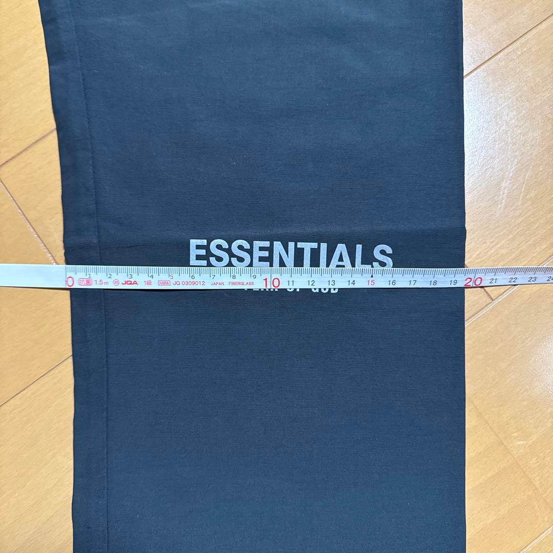 ESSENTIALS ナイロンパンツ M