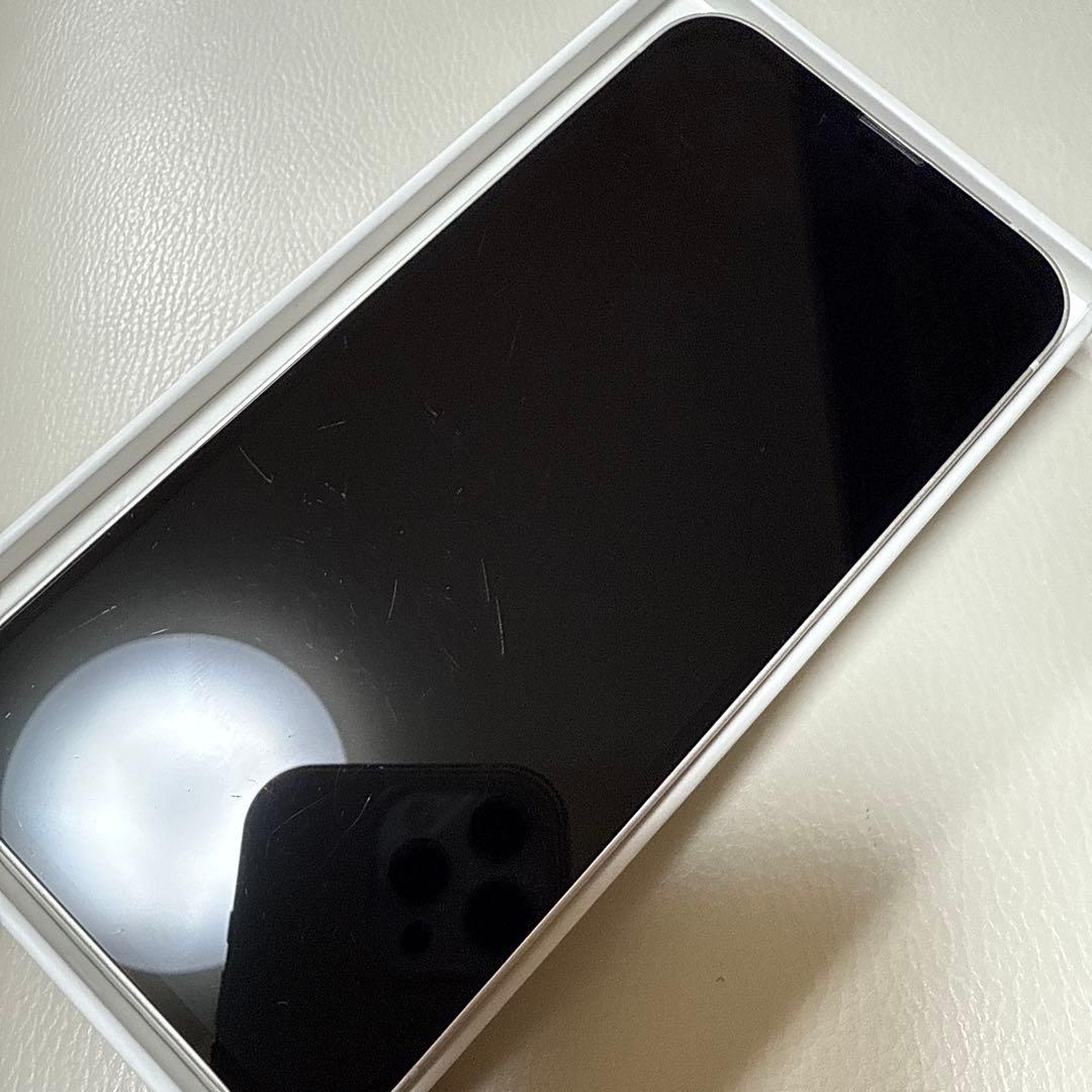 Apple iPhone14 256GB 本体 スターライト ホワイト