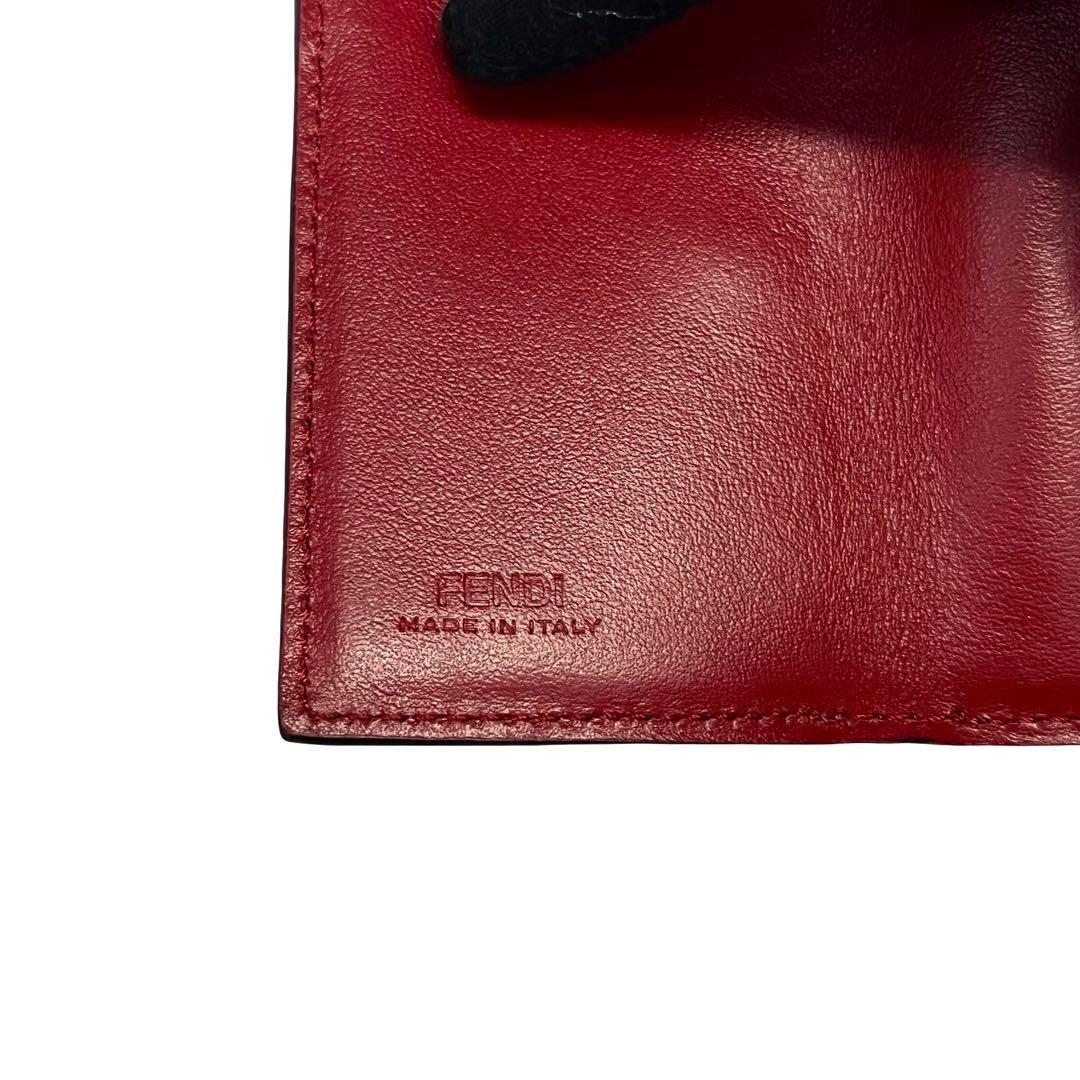 希少 フェンディ 三つ折り財布 エフイズ FFロゴ 金具 レザー レッド