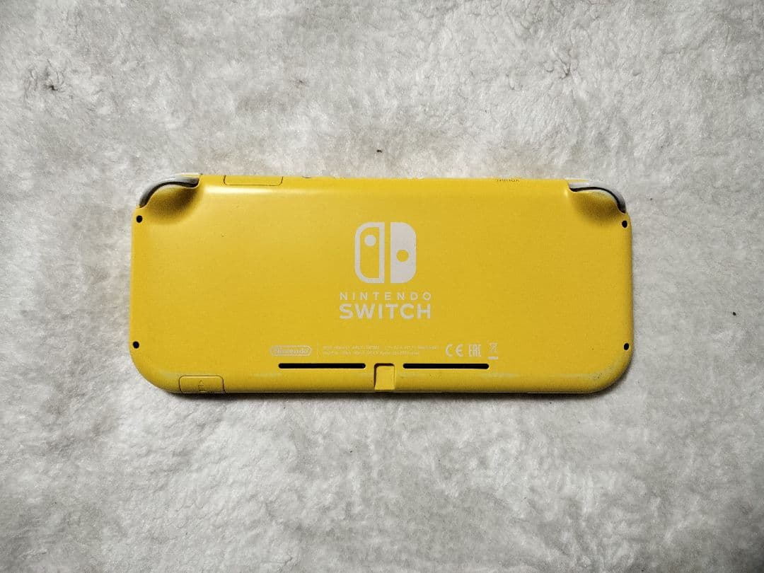 ジャンクNintendo Switch Lite イエロー不動品