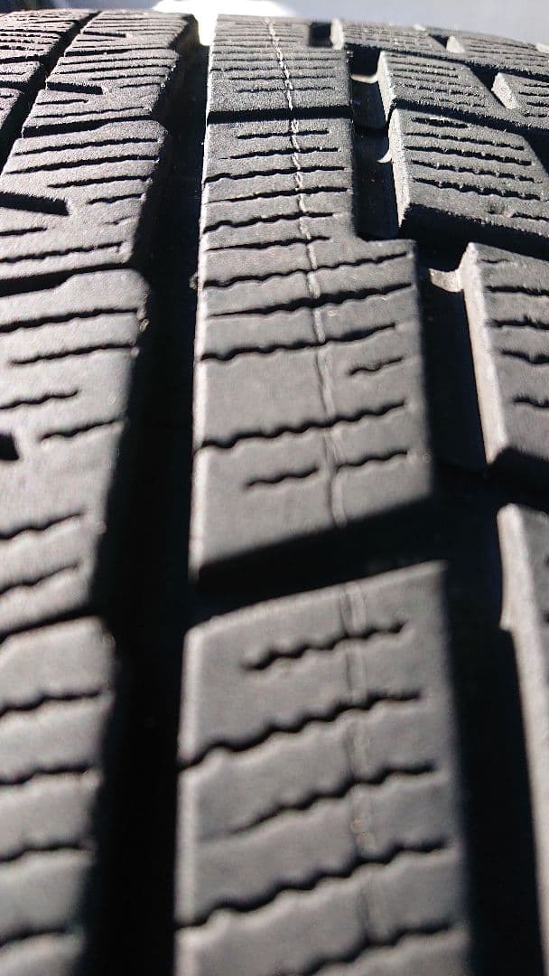 スタッドレスアイスガード4本セット(215／55R18)2018年製