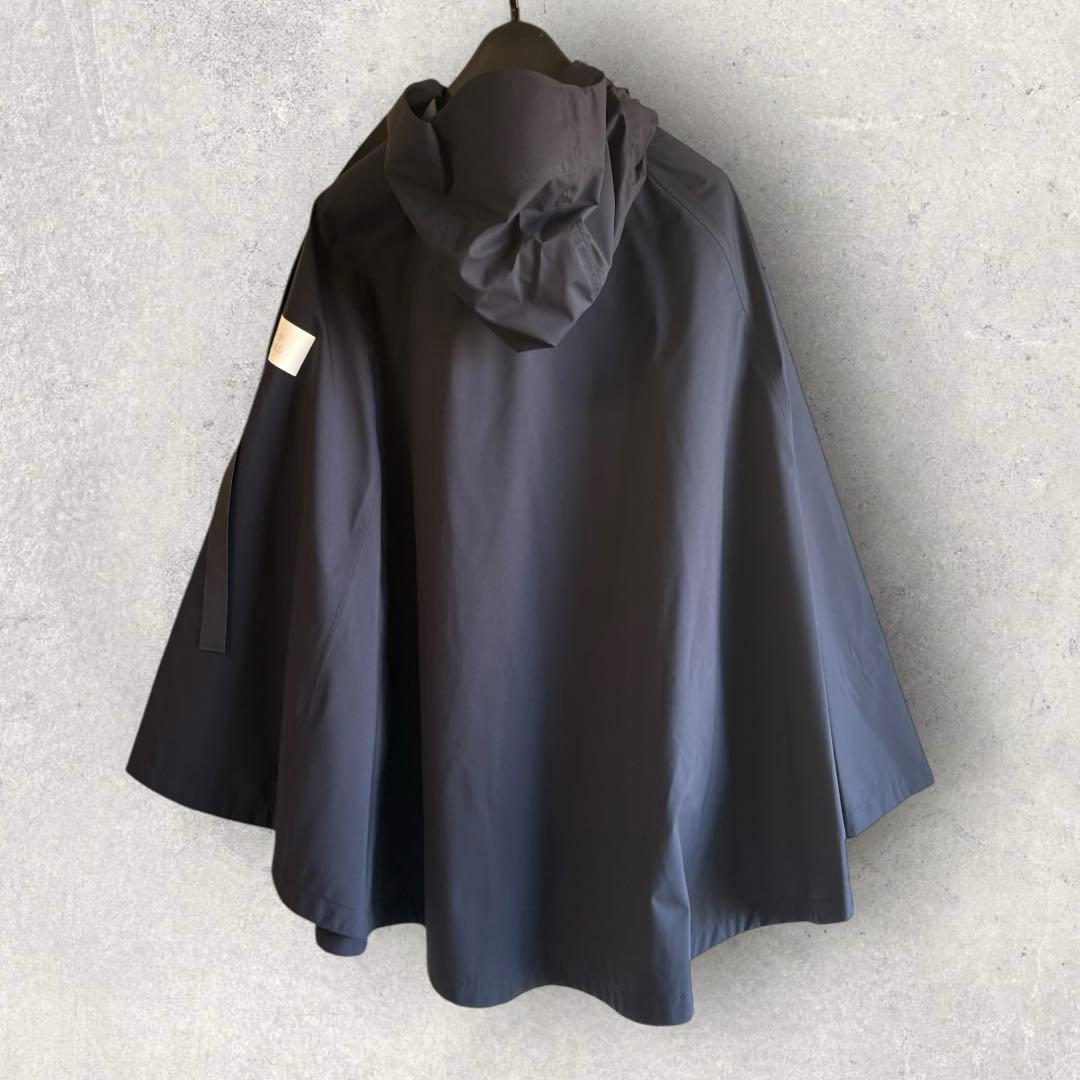 ❣️60%OFF❣️新品未使用　TATRAS タトラス　ポンチョ　ダウン