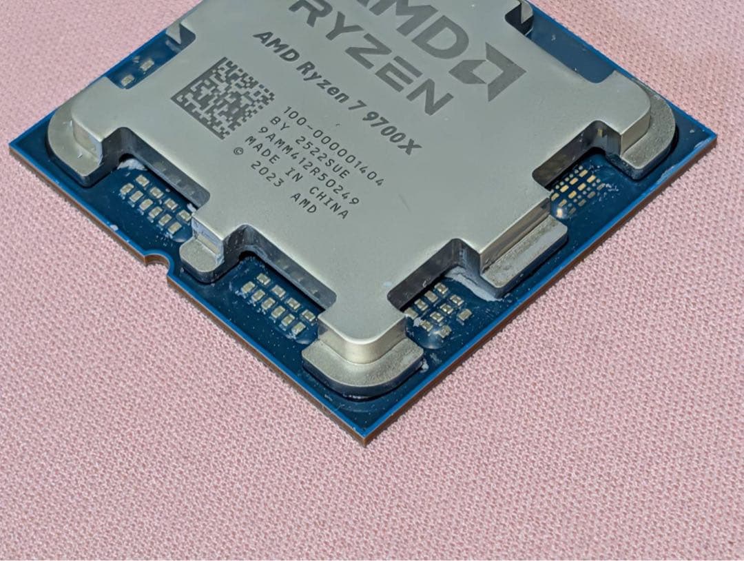 ロ*ト様 【ジャンク】AMD ryzen7 9700x