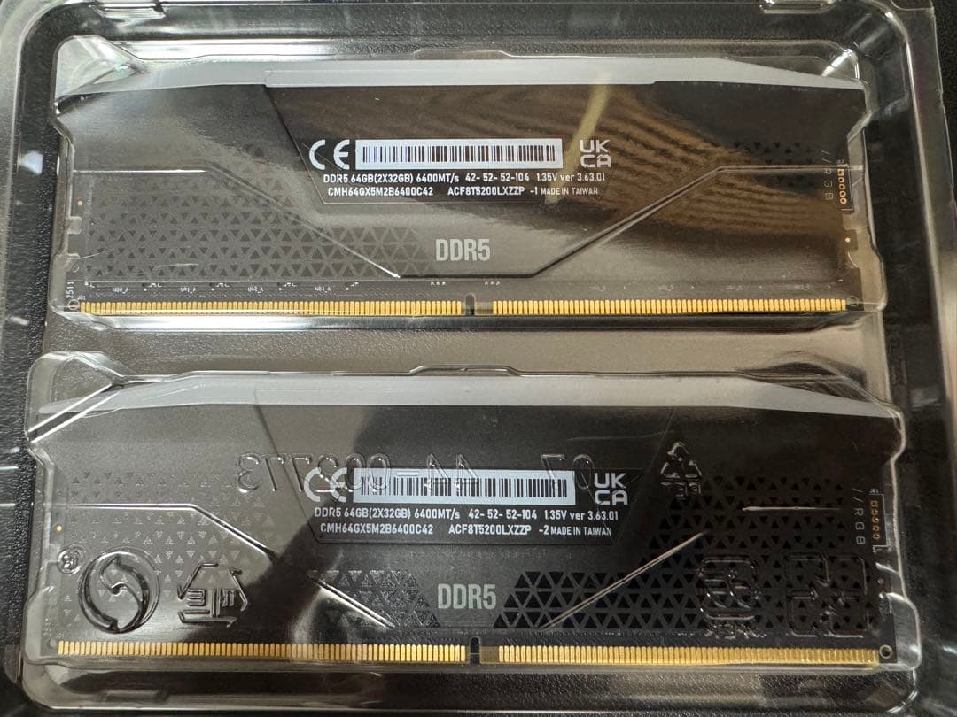 DDR5-6400MHz 64GB (32GBx2) CORSAIR RGB付