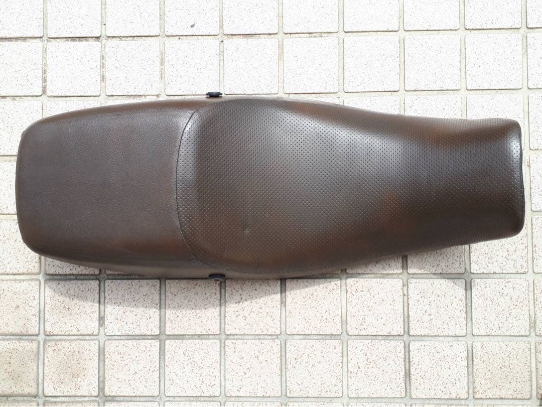 最終※FTR223 純正シート ブラウン 茶色 裏面 ポケットパーツ付き