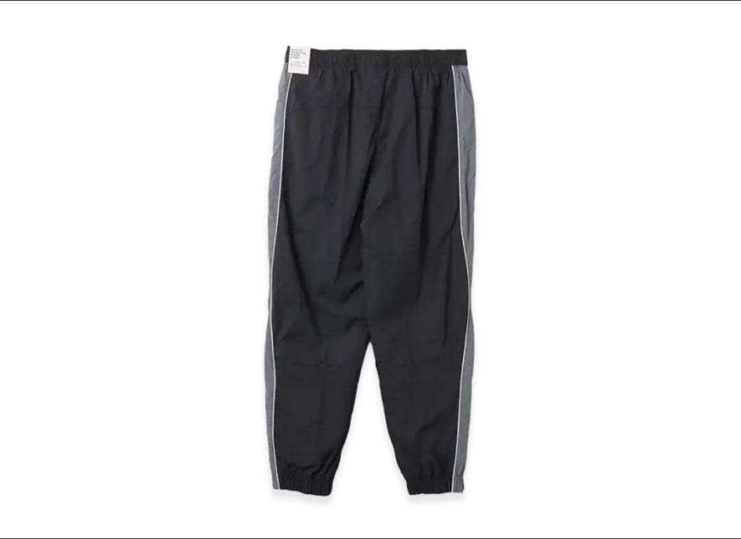 エアマックス95 ナイロンパンツ