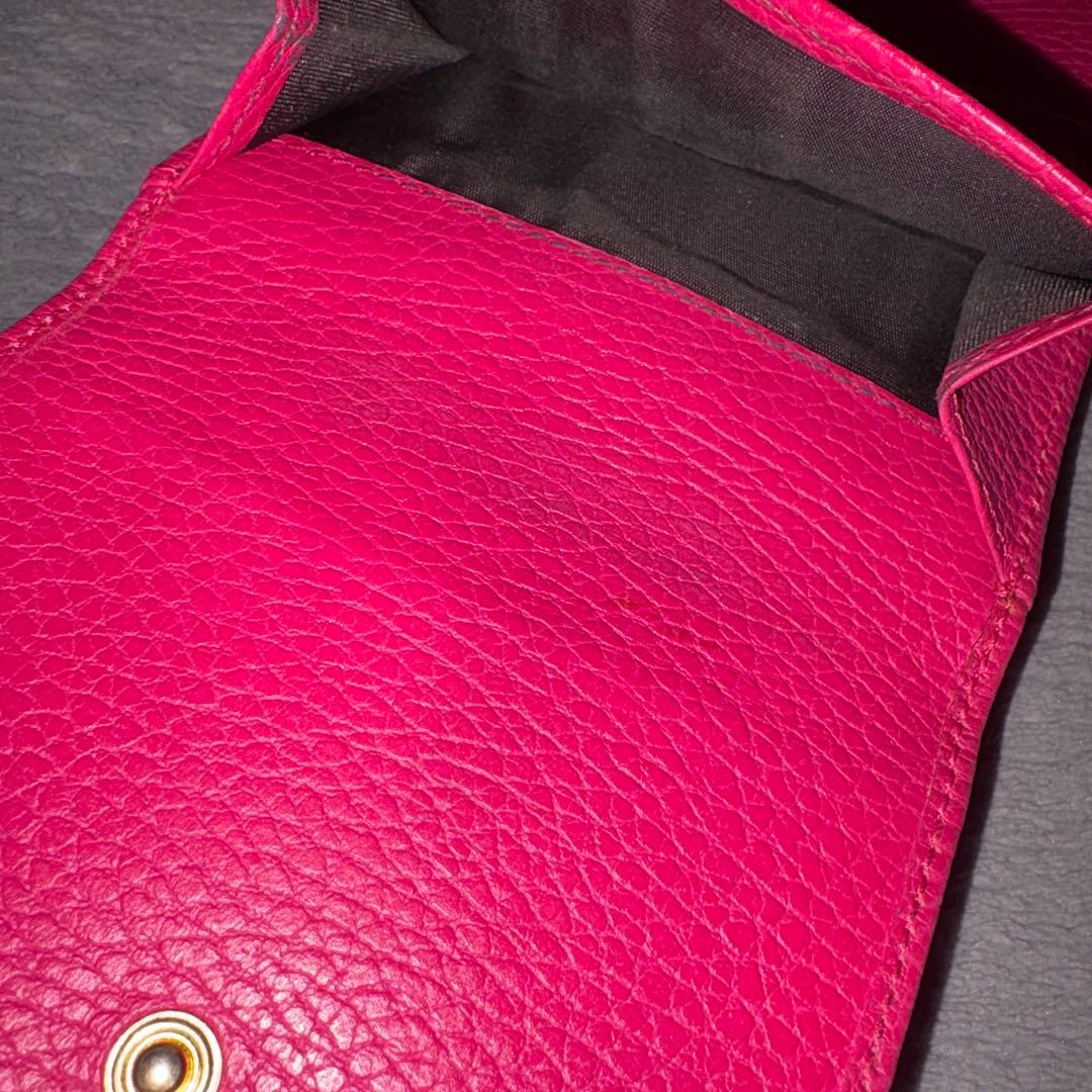 GUCCI 三つ折り財布 GGロゴ ピンク 箱付き