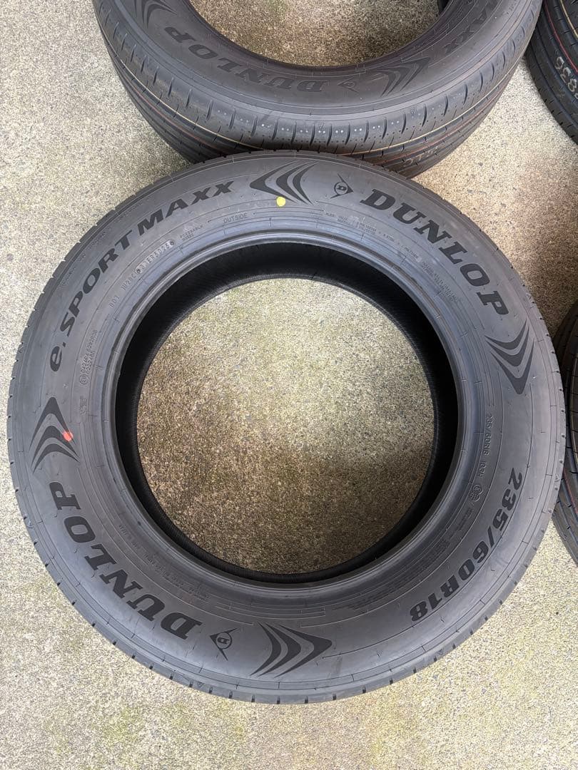 c*a様 K*o様 DUNLOP e.SPORT MAXX 235/60R18