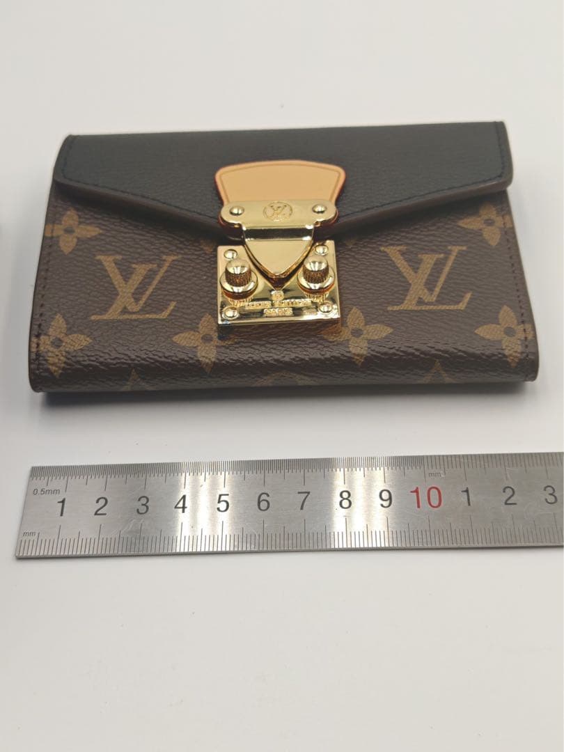 【美品】LOUIS VUITTON モノグラム ポルトフォイユ パラスコンパク