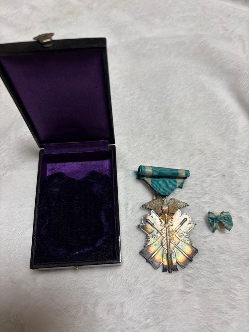 功七級金鵄章　旧日本軍　勲章　（美品）