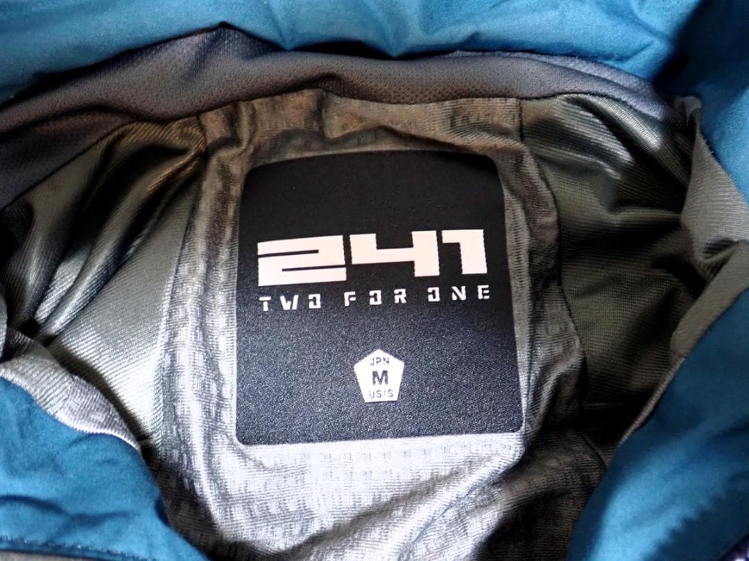 241 SURVIVOR JACKET 男性用スノーボードウェア
