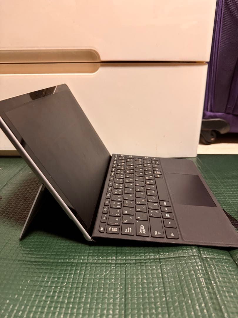 Microsoft Surface Go 2本体 + キーボード
