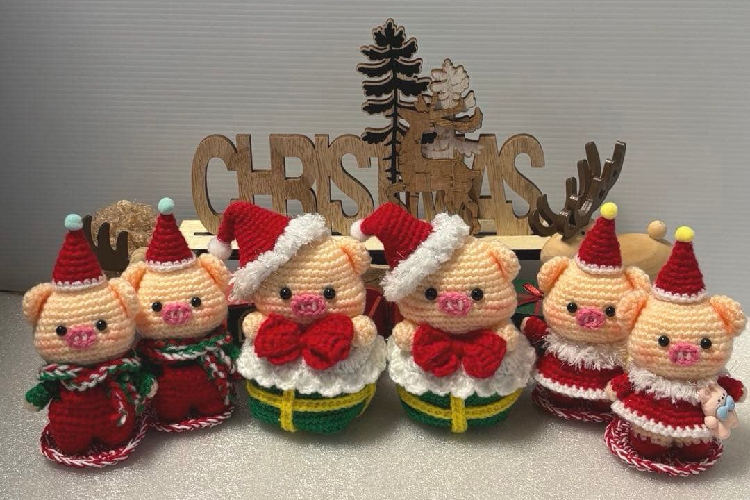 あみぐるみ　ぶたさん　クリスマス　【ゆっこ】 ハンドメイド