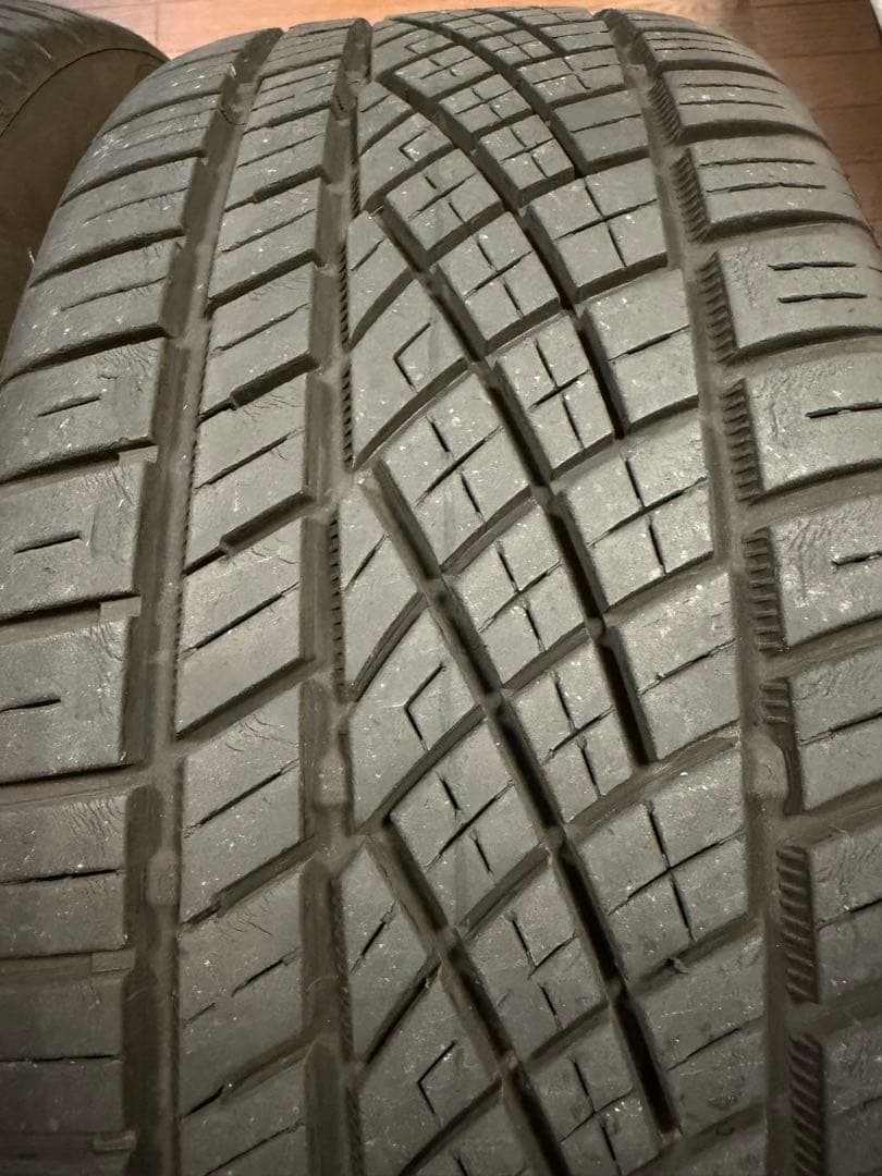24製造 225/45R18 コンチネンタル 2本 バリ山