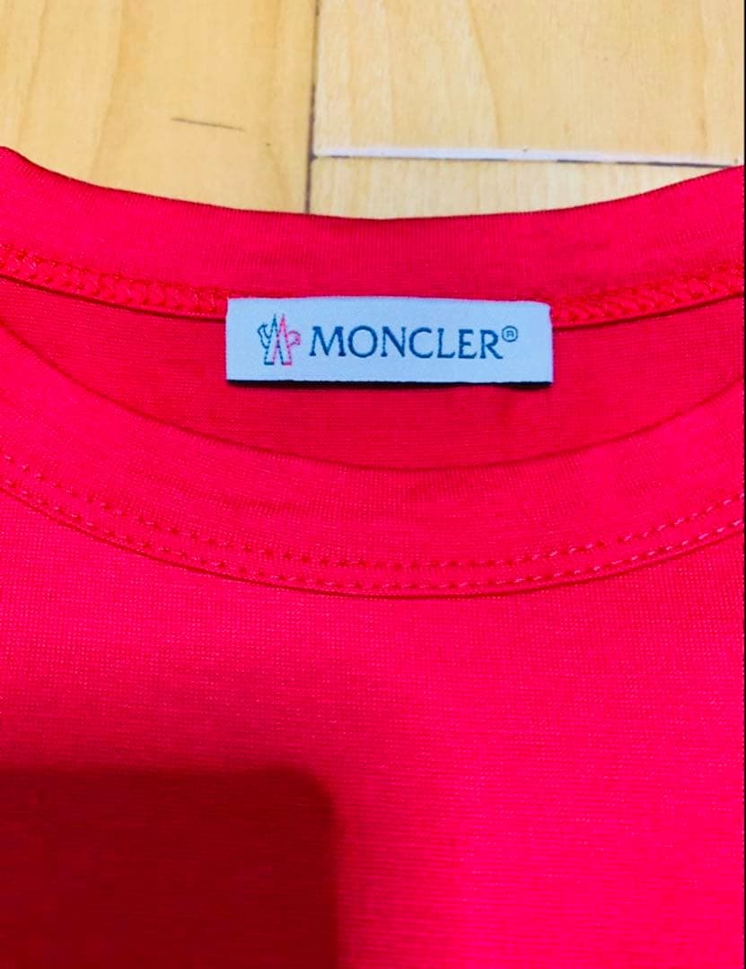 【美品】MONCLER Love Summer Tシャツ