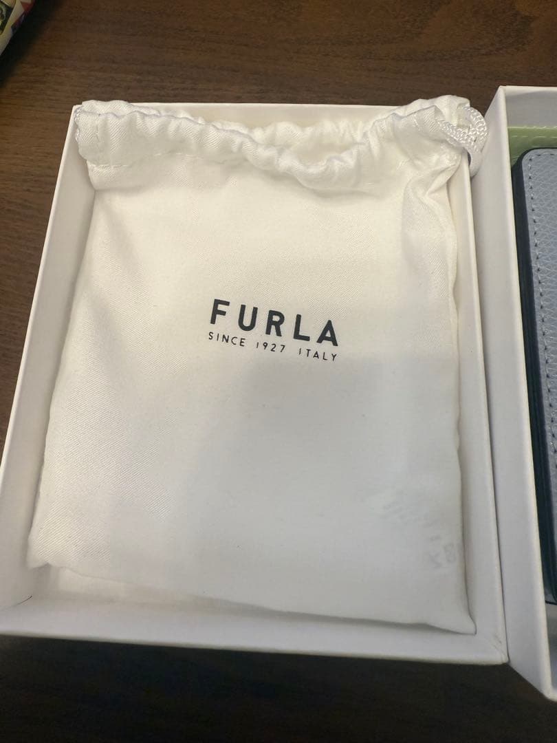FURLA ライトブルー 名刺入れ 保存袋付き
