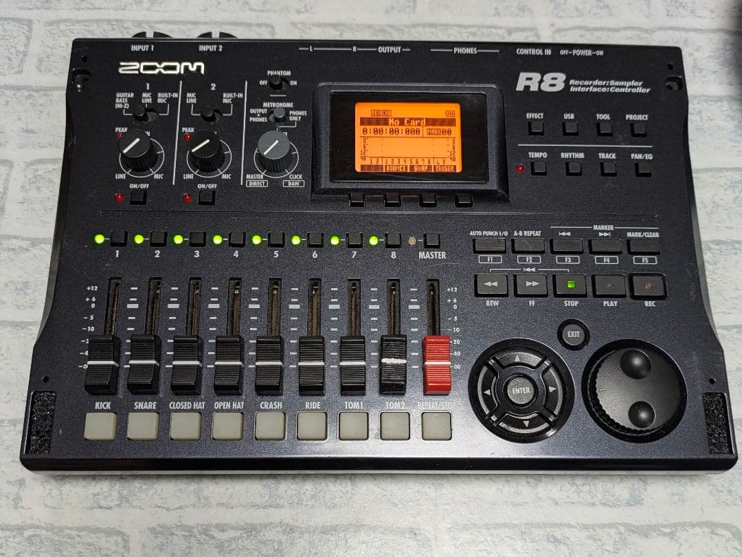 ZOOM R8 マルチトラックレコーダー　訳あり品