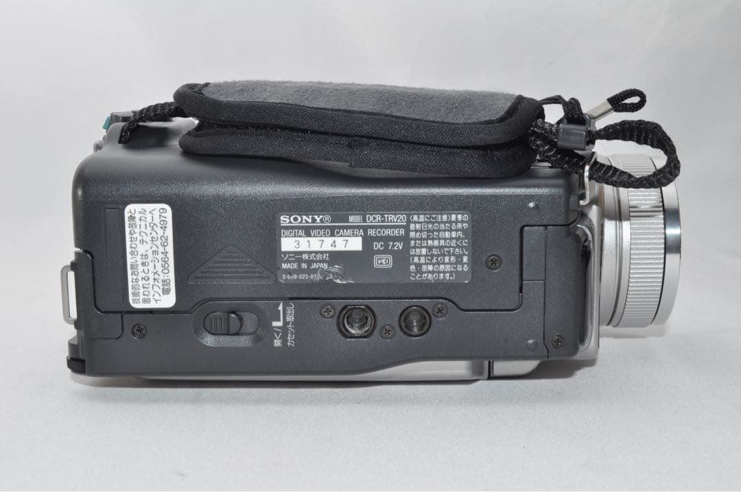 ☆美品☆ SONY ソニー DCR-TRV20 デジタル ビデオ カメラ