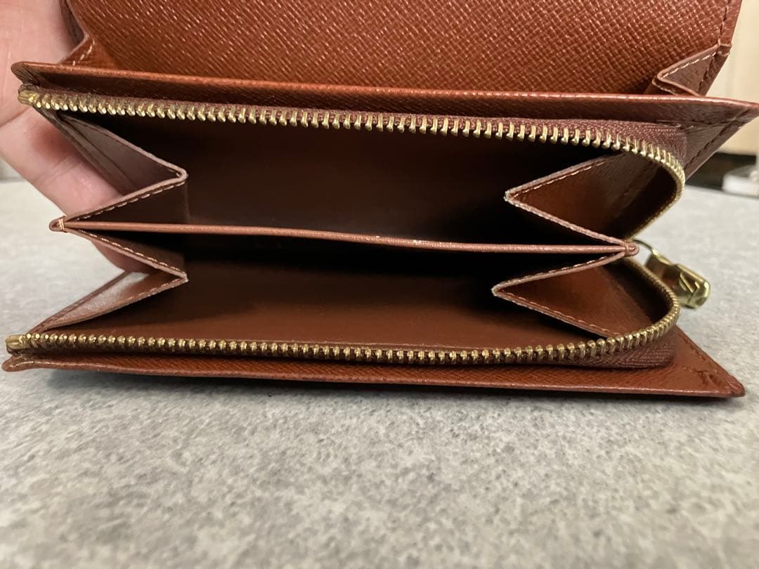 美品☆ルイビィトン財布二つ折り