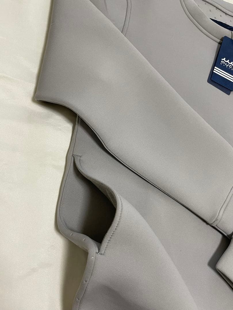 muta グレー トレーナー 新品タグ付き