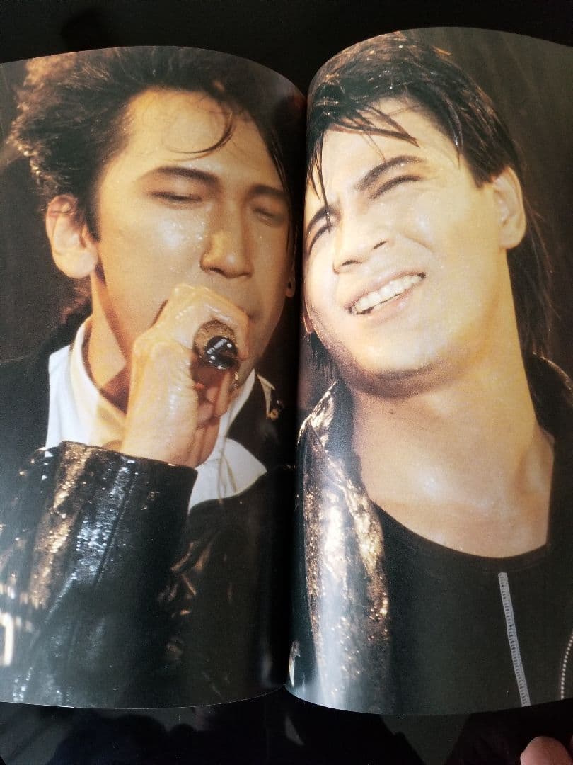 BOOWY gigs完全版 : Live photographs