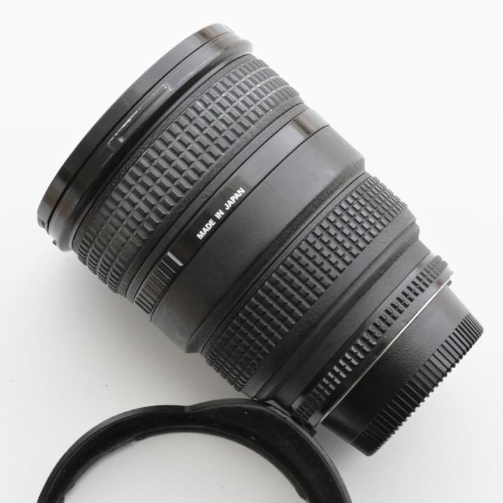 ニコン AF NIKKOR 20-35mm F2.8D
