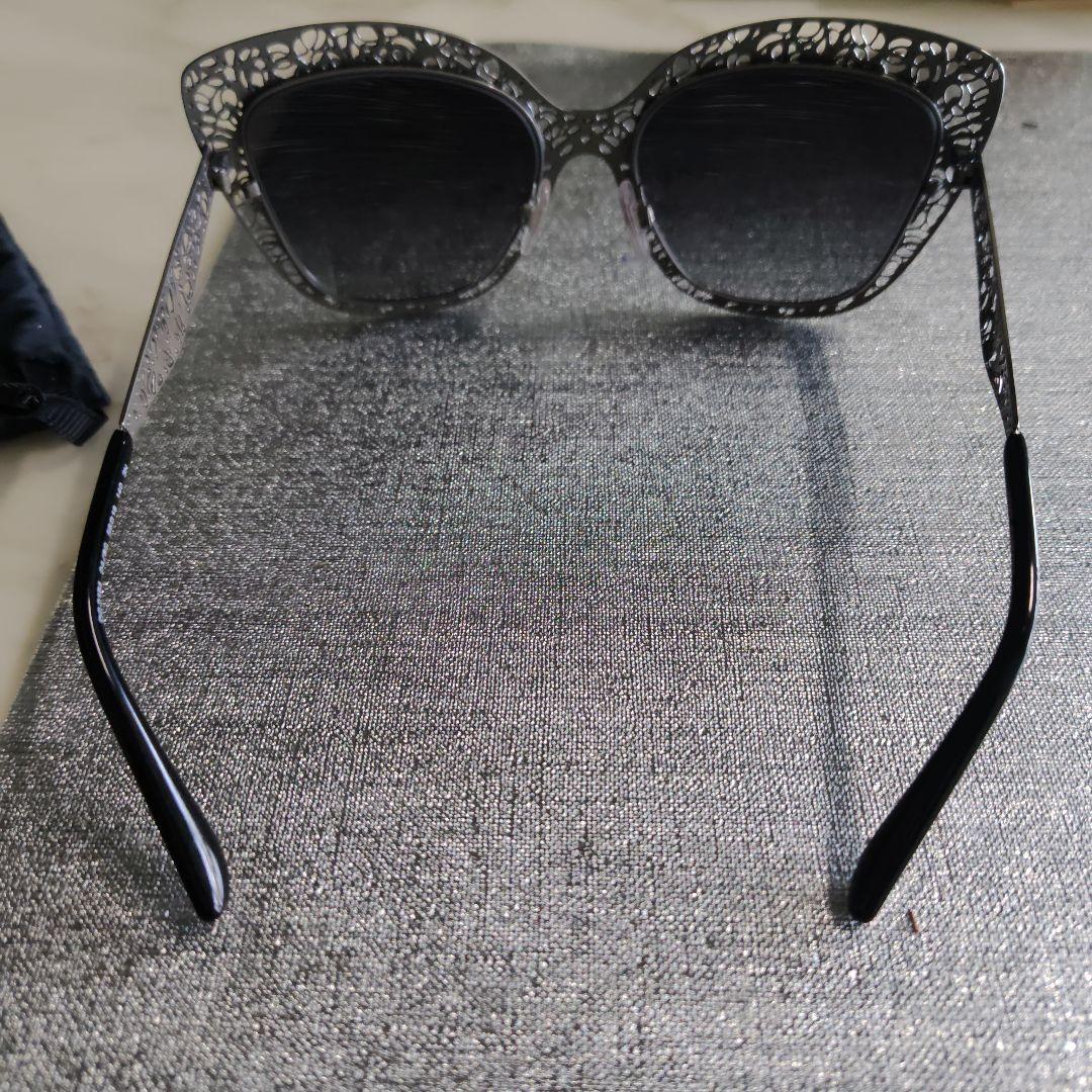 DOLCE & GABBANA レース模様 サングラス