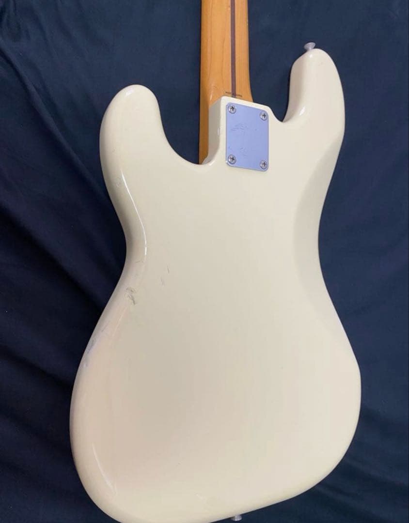 Fender japan PB-57 Precision Bass エレキベース