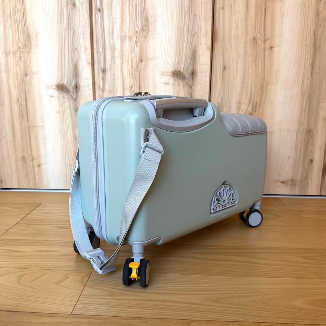キッズトラベル 機内持ち込み可 子供が乗れるキャリーケース